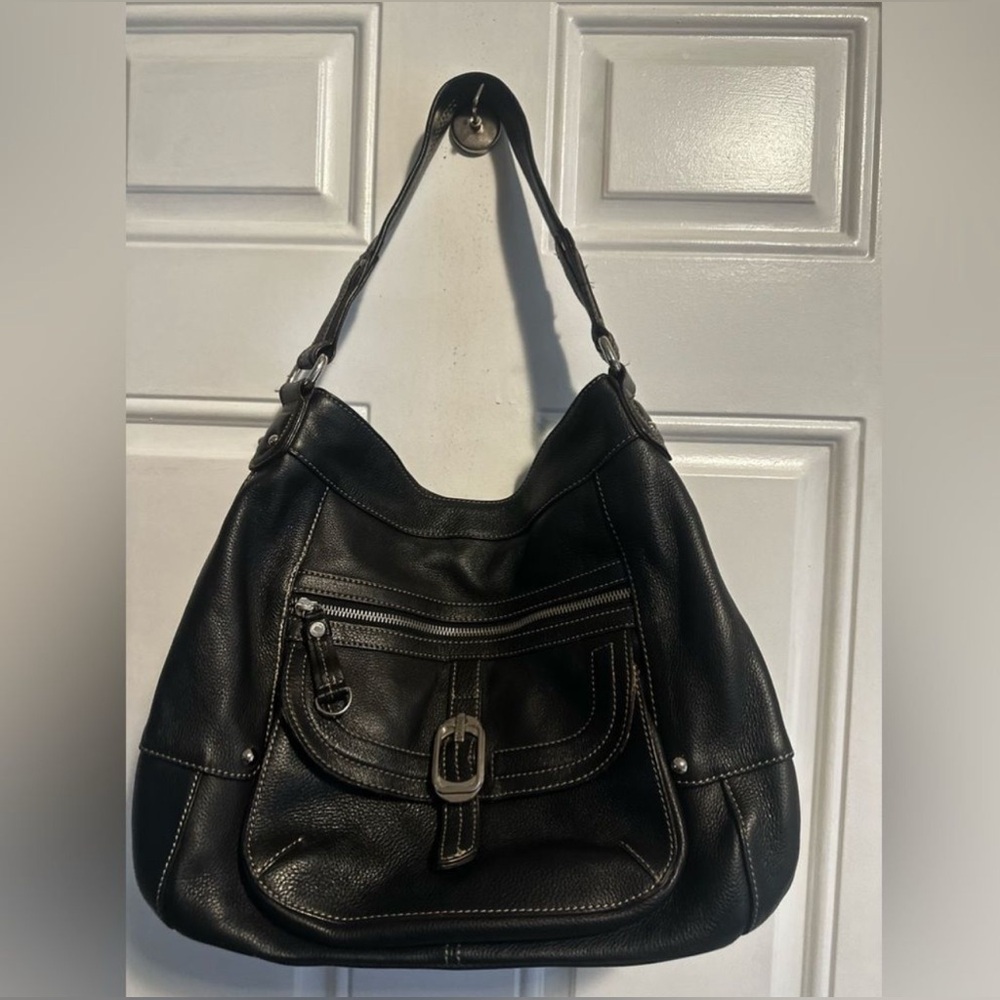 Tignanello Black Leather Shoulder Bag ~ Vintage Large